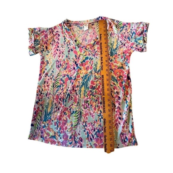 Women's Sew in Love colorful pocket Tee Shirt/top. Size Small. Beautiful! - Picture 5 of 6